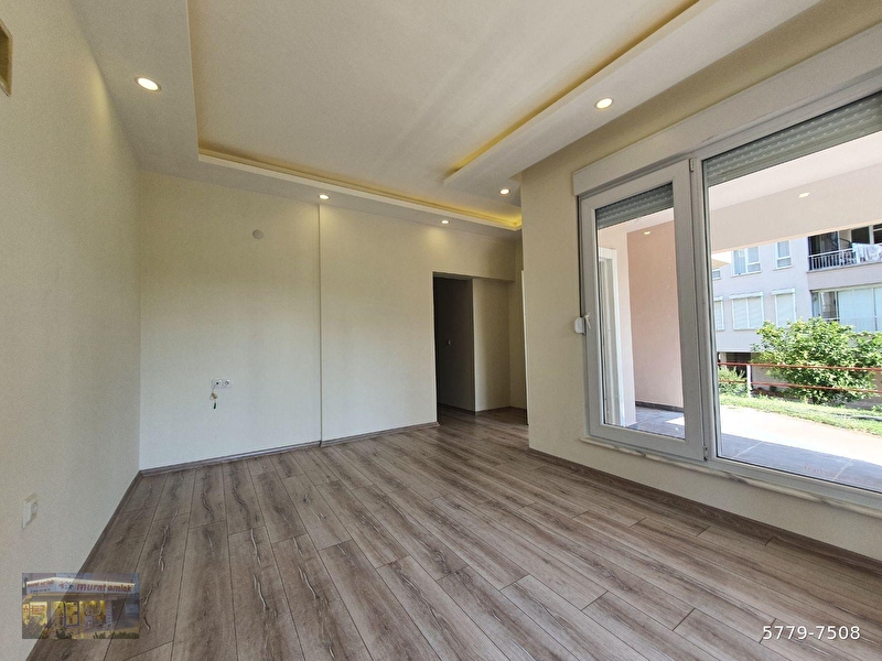 230 000 Tl Tramwaya 100 Metrede Eve Cevrilmis Sifir 1 1 Daire Ofis Dukkan
