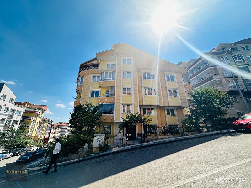 Eti̇mesgut alsancak mahallesi̇nde 3+1//120m2 3. katta