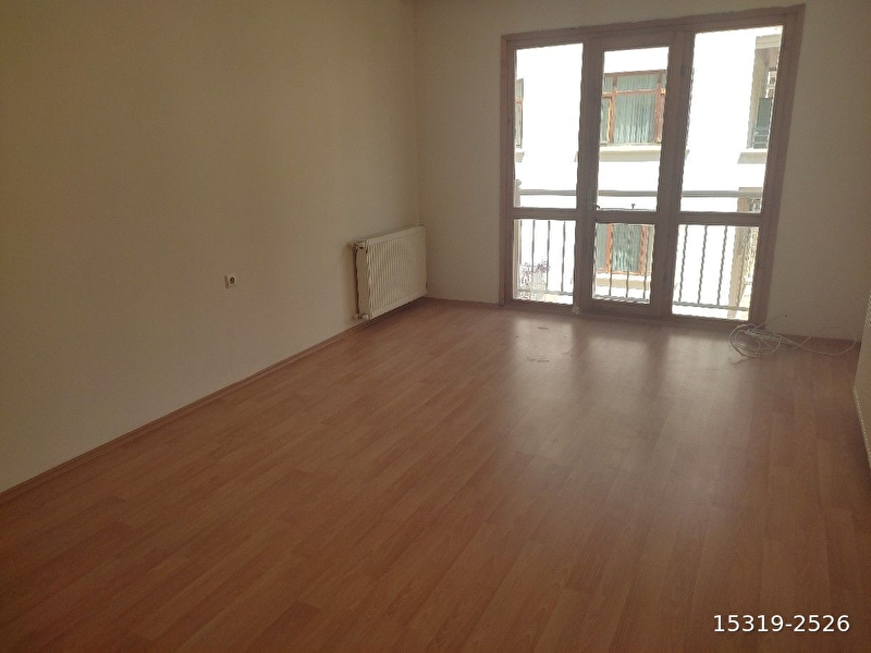 Kiziltandan 2+1 full yapili,güney doğu cepheli̇ orta kat
