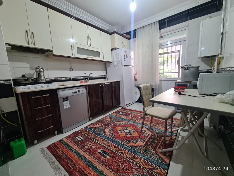 Terci̇h'ten kanuni̇ mh. cd yakini asansörlü i̇skanli 2+1 cepheleri̇ açik satilik