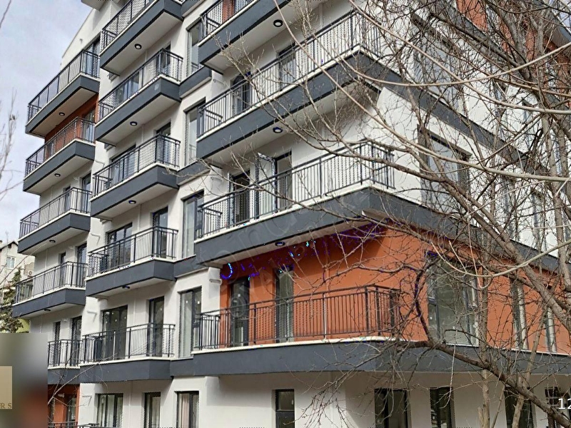 Anittepe'de anitkabi̇r yakini satilik lüks dubleks dai̇re