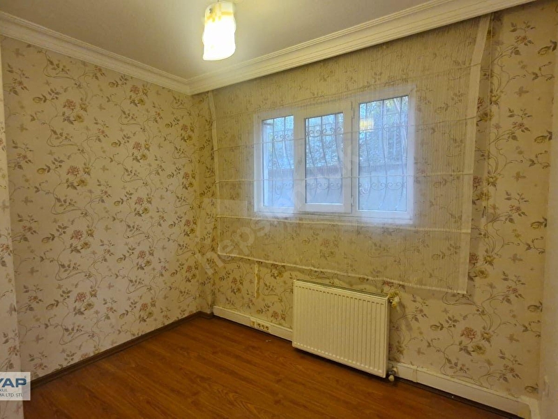 Mecidiyeköy'de Yüksek Giriş Kombili 2+1 Satılık Daire