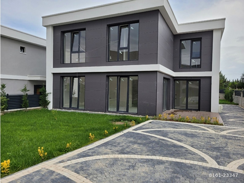 İzciler den bağlıca merkezde anahtar teslim satılık 4+1 villa