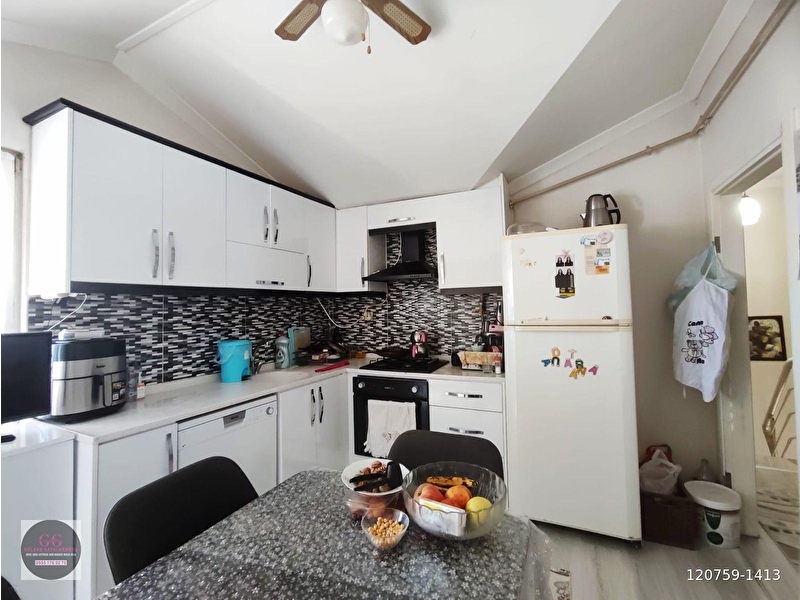 Gülşah gayri̇menkulden adli̇yeye yakin  satilik 2+1 dubleks dai̇re