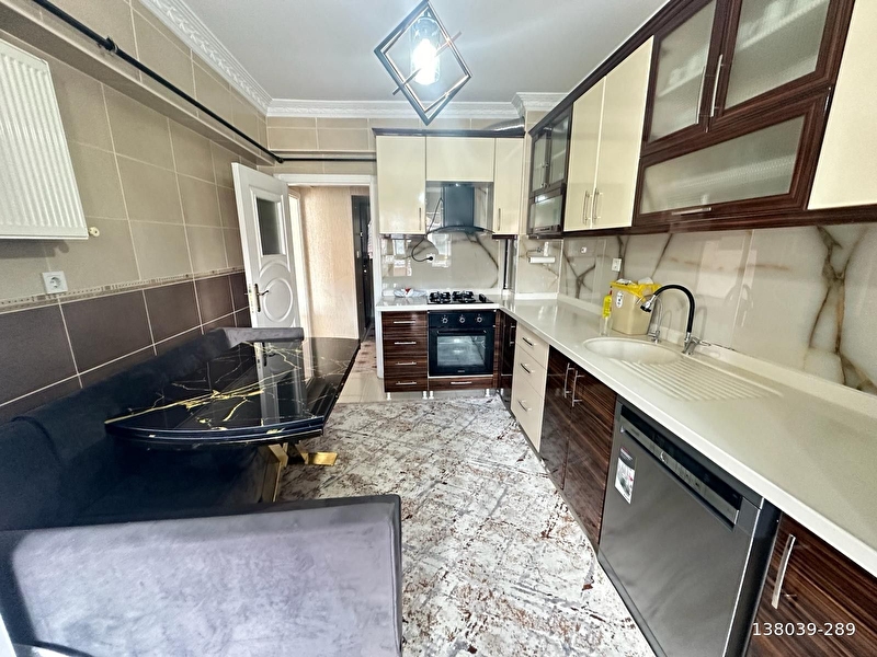 Keçi̇ören atapark merkez'de 3+1 asansörlü full yapili lüks dai̇re