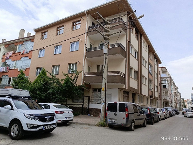 Odunpazari beledi̇yesi̇ adalet sarayi sarar a.i̇.h.l yürüme mesafesi̇nde gökmeydan mh. ki̇ralik 3+1 dai̇re