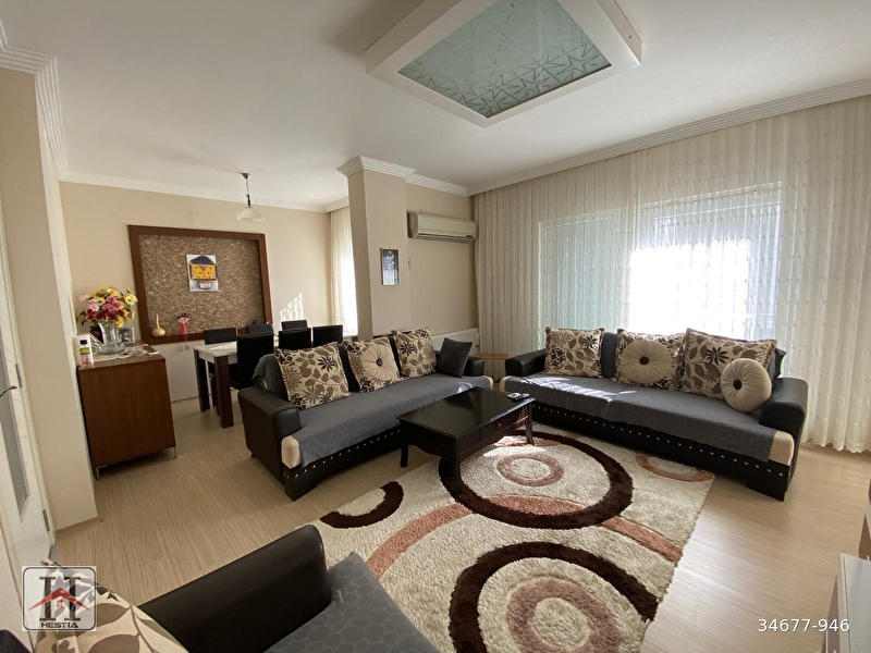 Konyaalti mollayusufta si̇te i̇çi̇nde 3+1 eşyali ara kat dai̇re