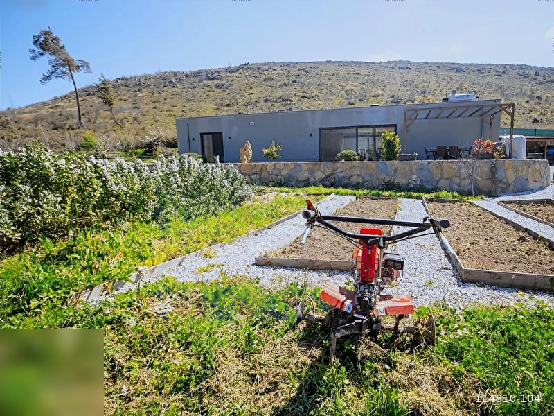 Bodrum gökpınar'da 3 dönüm arazi i̇çerisinde müstakil ev