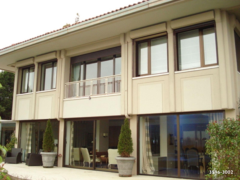 45 000 Tl Cenk Ten Buyukdere De Sitede Deniz Manzarali Villa