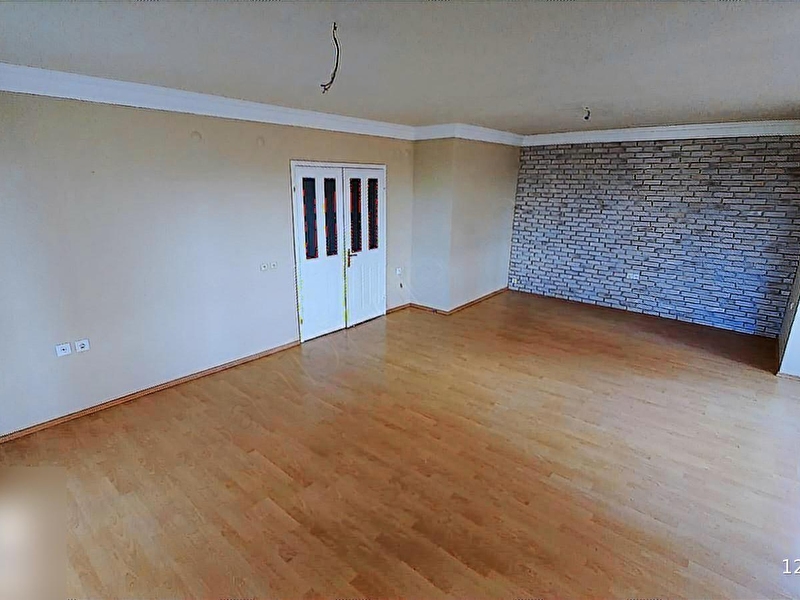 Eti̇mesgut ayyildiz mahallesi̇ yüzme havuzlu si̇tede 3+1 boş dai̇re