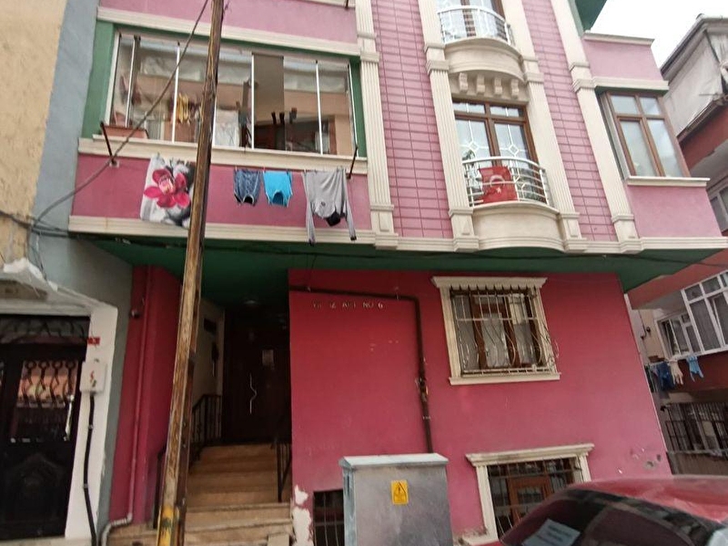 Gazi̇osmanpaşa kazim karabeki̇r mah. 1+1 ki̇ralik