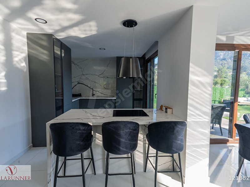 Günlük Kiralık 4 Odalı Villa Muğla Marmaris Söğüt Mahallesi 8 Kişi Kapasiteli