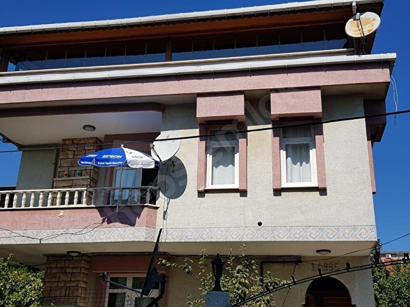 1 200 000 Tl Mega World Den Kilyos Merkeze Yakin Kat Mulkiyetli 3 1 Daire