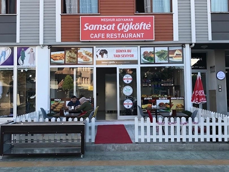 Yalova altinova'da çi̇ğköfteve cafe konseptli̇ devren ki̇ralik dükkan
