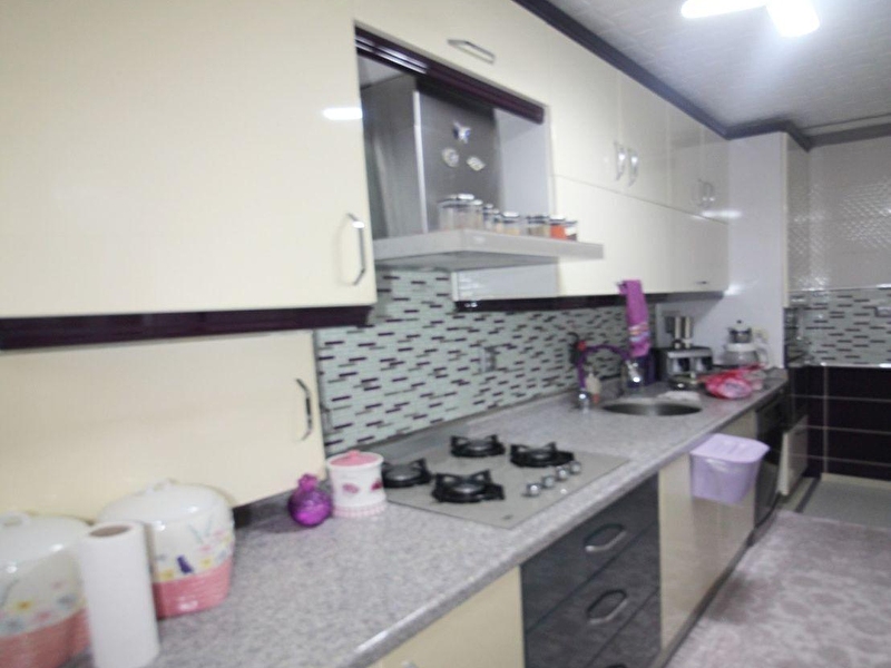 Avcılar cihangir osmanpaşa cad üzerinde 2+1 satılık daire