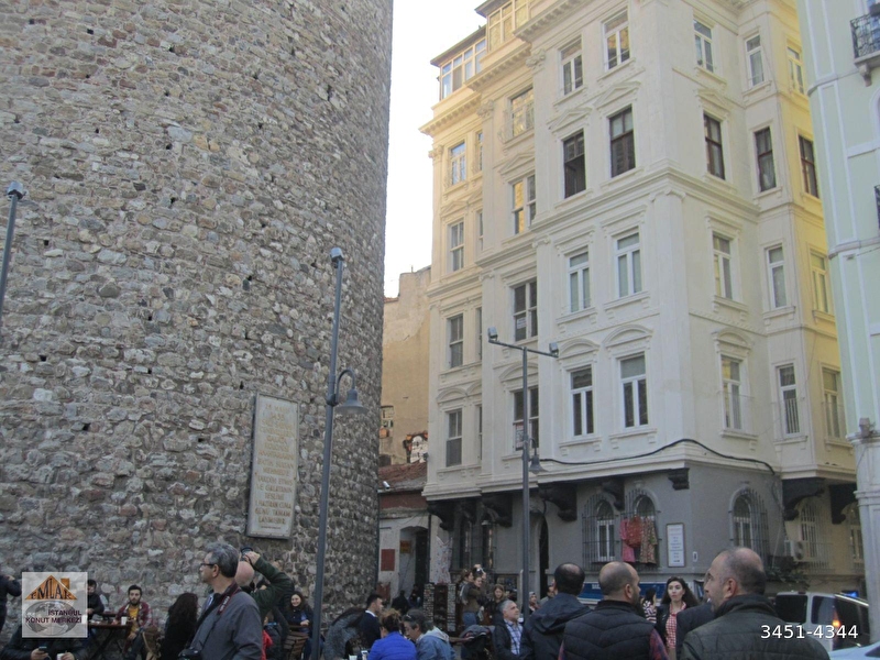 5 600 Tl Galata Meydan Tarihi Binada Daire Prestijli Lokasyon