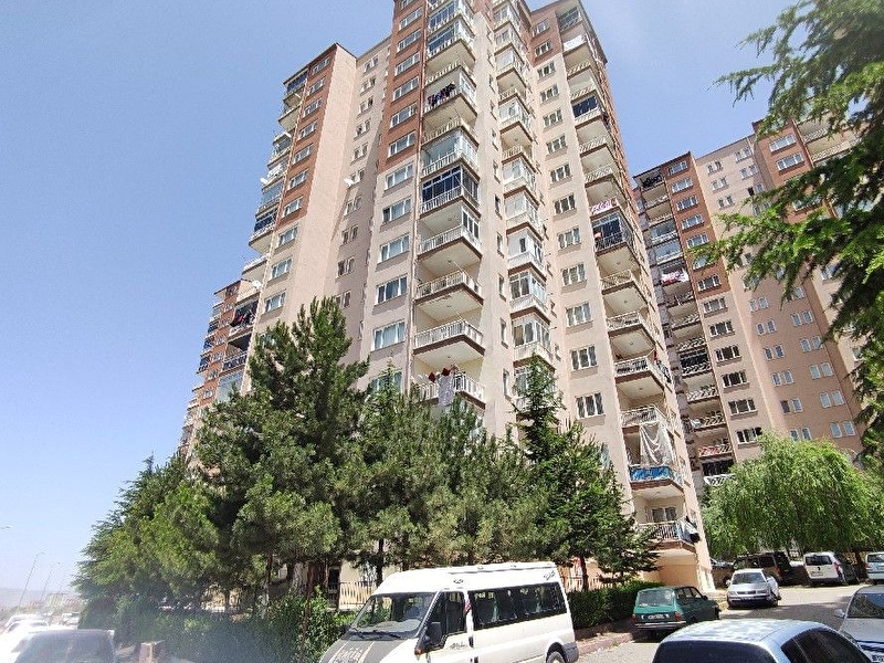 Kw pars gayrimenkulden kiralık 3+1 daire