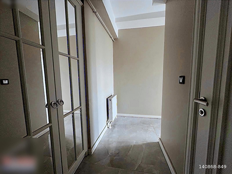 Zeray güneşi̇nde büyük bahçeli̇ köşe 3+1 dai̇re