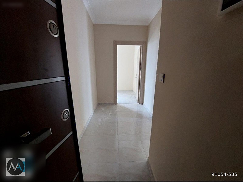 Çekmeköy satilik buti̇k si̇te de i̇skanli 3+1 ara kat dai̇re