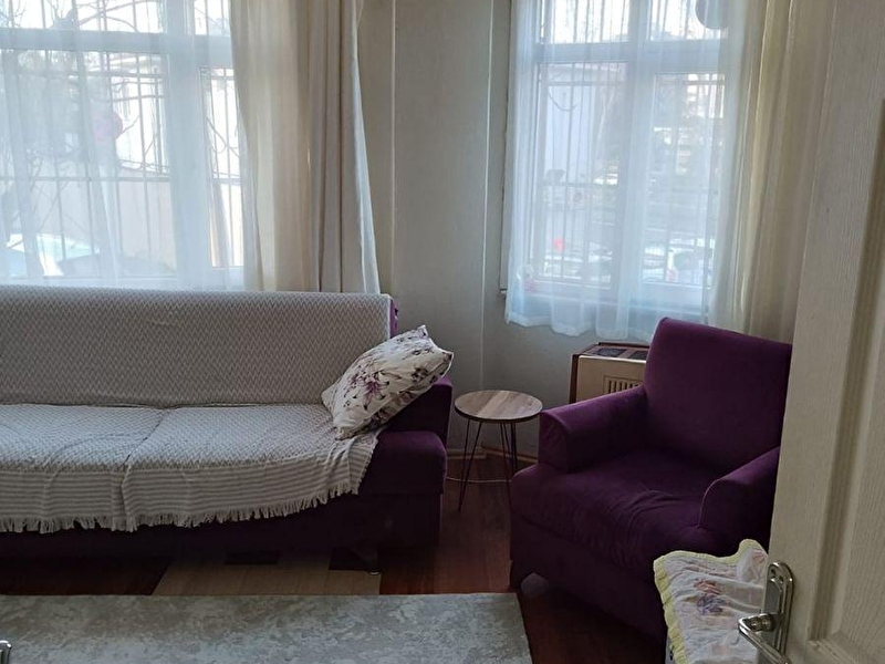 Fati̇h şehremi̇ni̇ 2+1.kat .1. ara kat kemi̇kli̇ burun i sok