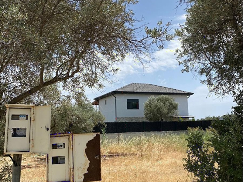 Çapakta resmi yola sıfır villa yapımına uygun tarla