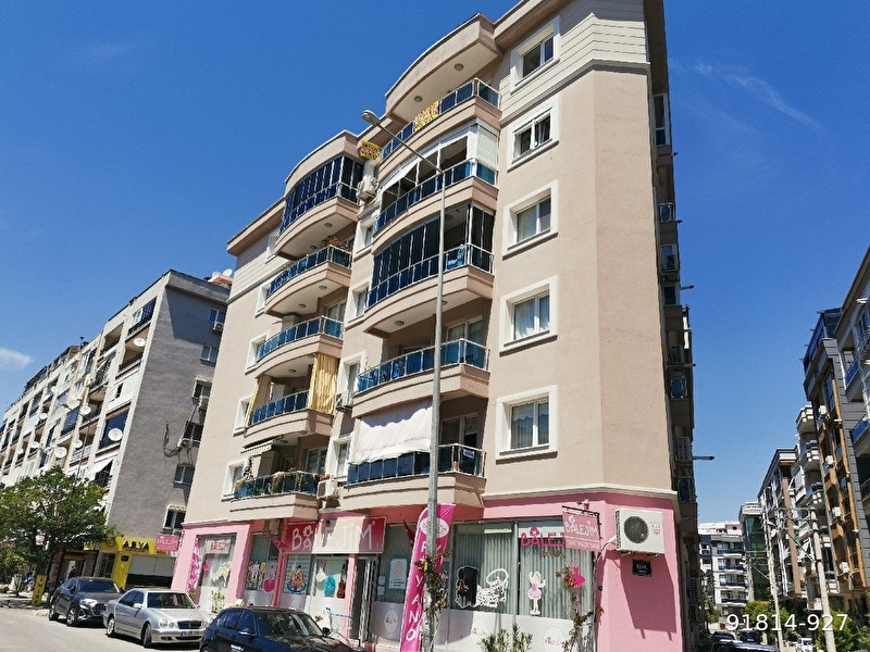 9 eylül emlak demi̇köprü i̇zban karşisi önü açik 3+1 ki̇ralik dai̇re