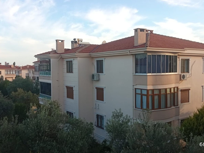 Arguvan emlakdan altinolukda deni̇ze deni̇ze 70 m 2+1 full eşyali satilik dai̇re