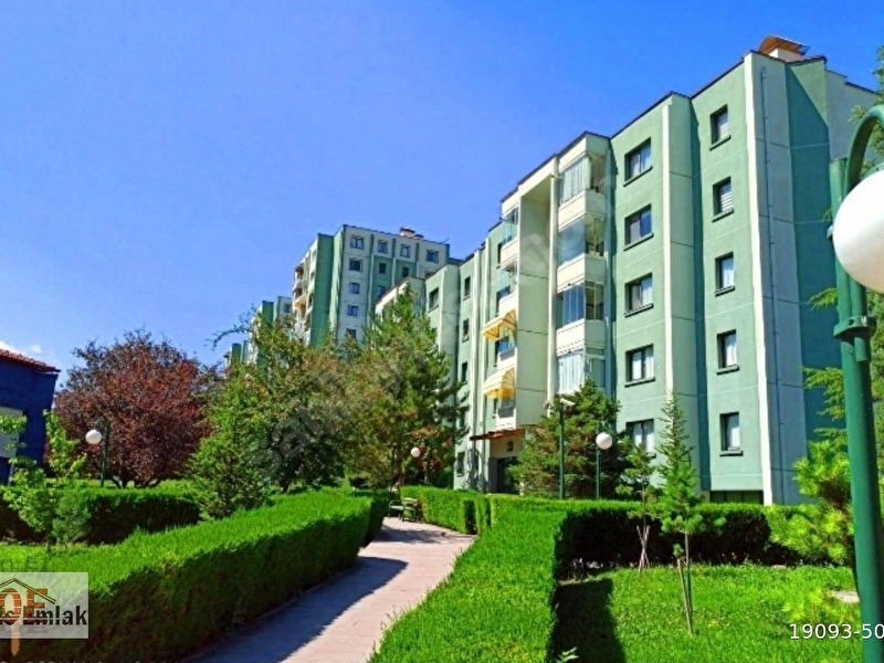 1 000 Tl Ofis Ten Eryaman 5 Etap Metro Yakini 7 24 Guvenlikli 2 1 75m2