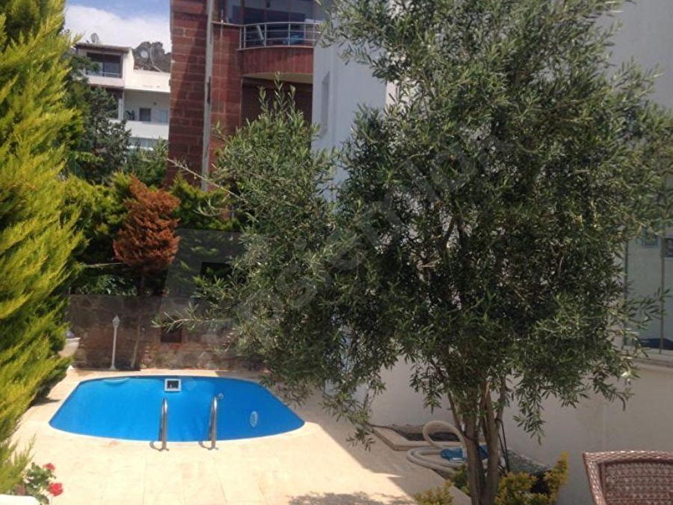 Favori Den Yalida Deniz Manzarali 4 2 Mustakil Havuzlu Villa 92736 606 Hurriyet Emlak