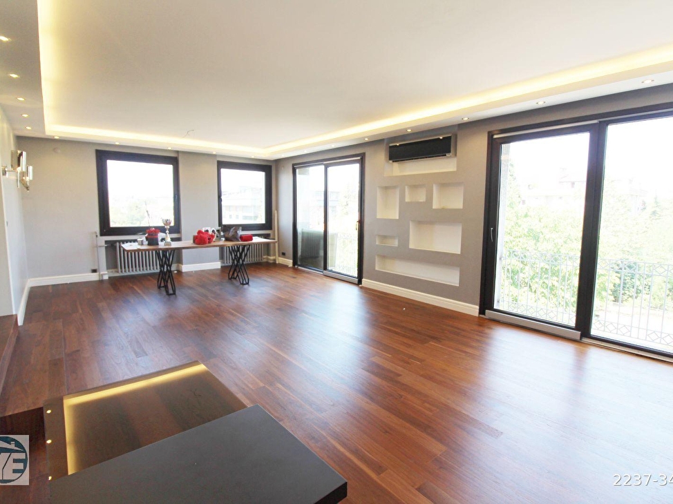 Yesilyurt Emlak Tan Bakimli 3 2salon 240m2 Kiralik Dubleks Daire 2237 3423 Hurriyet Emlak