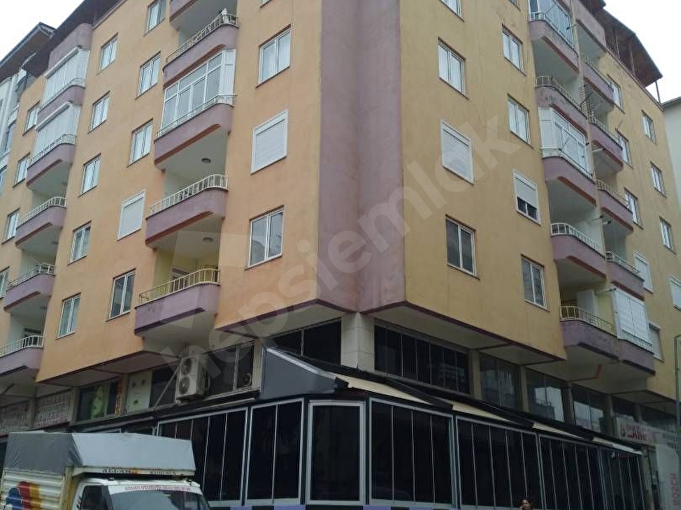 Sehit Nurettin Ademoglu Mahallesi Cumhuriyet Caddesi Kose Basi 0 36445224 Hurriyet Emlak