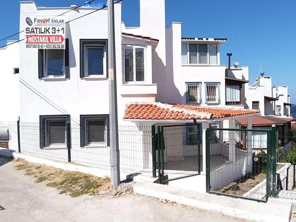 Favori Den Turgutreis Yali Da Denize Yuruyus Yoluna Yakin Villa 92736 626 Hurriyet Emlak