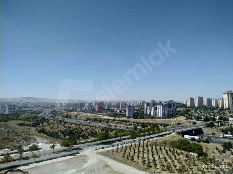 Eryaman Altay Mah Meydan Eryaman Da Kiralik 2 1 Daire 34705 640 Hurriyet Emlak