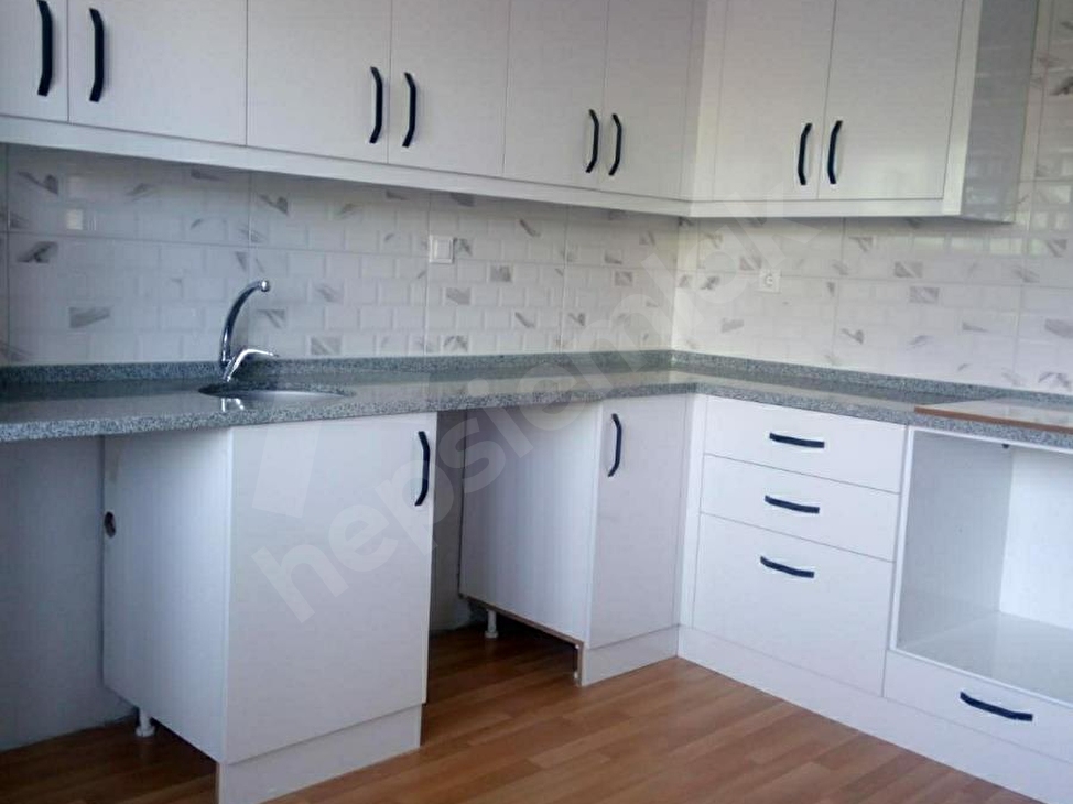 Merkezde Ici Yenilenmis 2 1 Sahibinden Kiralik Daire 0 36228767 Hurriyet Emlak