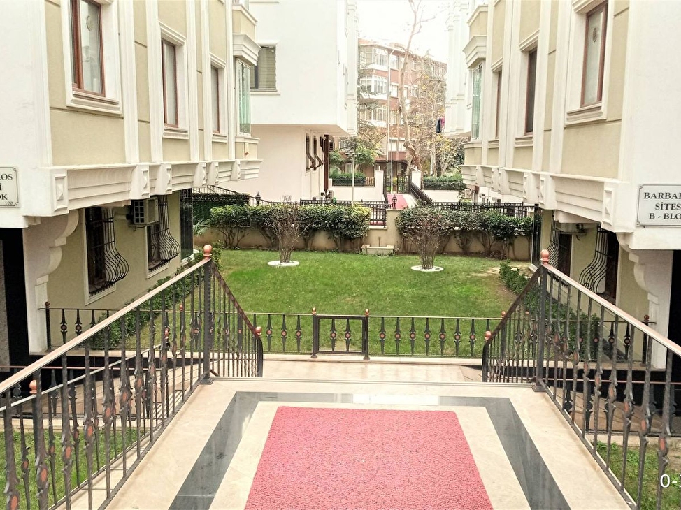 Bakirkoy Kartaltepe De Sahibinden Satilik Bahce Kullanimli Daire 0 36488377 Hurriyet Emlak