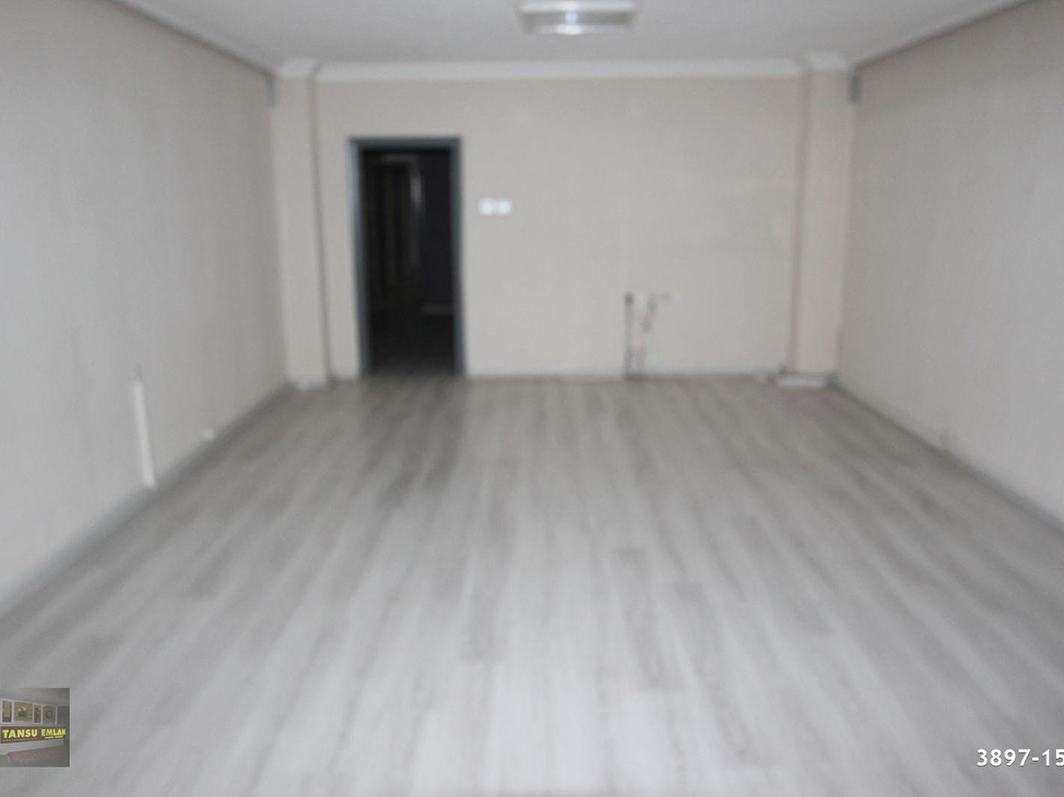 Bahcelievler Tansu Dan 1 Kat 4 1on Cephe Katta Tek Daire Kombili 3897 1551 Hurriyet Emlak