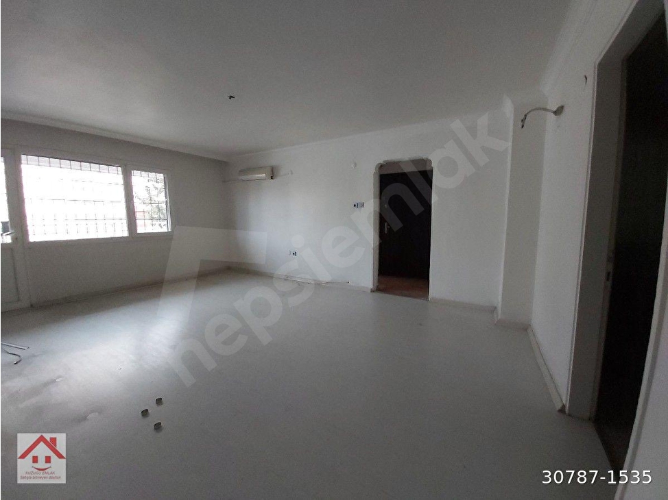 Muratreis Camisi Karsisi Ara Kat 3 1 Memur Kefilli Kismen Bakiml 30787 1535 Hurriyet Emlak