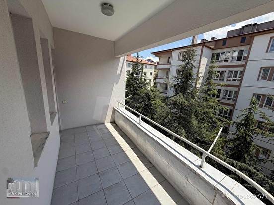 NEVKUR-ESENTEPE MAH. 3+1 ARAKAT GÜNEY CEPHELİ DAİRE YÜCEL EMLAK - Görsel 5