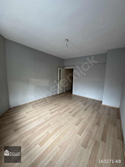 KARABÜK YENİ MAHALLEDE ACİL SATILIK 3+1 DAİRE - Görsel 4