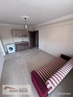 ŞÜKRÜPAŞA MAH SATILIK DAİRE 1+1 50 M2 BALKONLU ARA KAT OTOPARKLI - Görsel 4