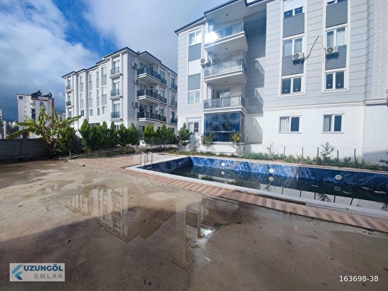 ŞAFAKTA DİŞ HASTANESİ YAKININDA HAVUZLU SİTEDE SATILIK 2+1 DAİRE - Görsel 3