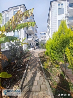 ŞAFAKTA DİŞ HASTANESİ YAKININDA HAVUZLU SİTEDE SATILIK 2+1 DAİRE - Görsel 1