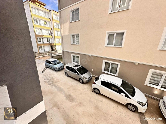 SARI EMLAKDAN OKULLARA YAKIN SATILIK 1+1 - Görsel 2