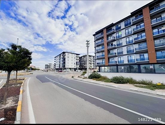 -COŞAR GAYRİMENKUL-TacinMah Full Eşyalı HazırKiracılı 1,5+1Daire - Görsel 2