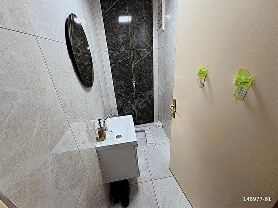 HÜRRİYET ORTA OKULU YANINDA SATILIK ORTA KAT 3+1 BAKIMLI DAİRE - Görsel 8