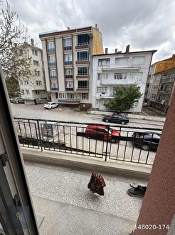 ARENADAN CUMHURİYET OKULU ARKASI MERKEZİ KONUMDA DAİRE - Görsel 11