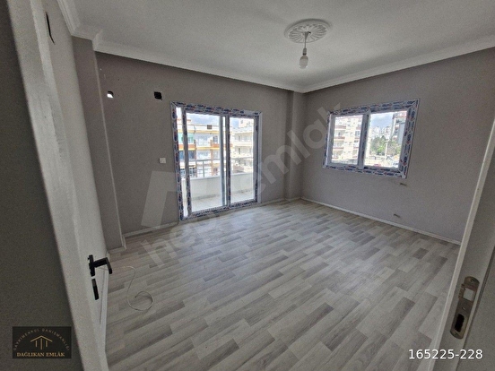 BAĞLAR  MAH  SATILIK  CADE ÜSTÜ  4 ODA 1 MUTFAK SIFIR DAİRE - Görsel 15