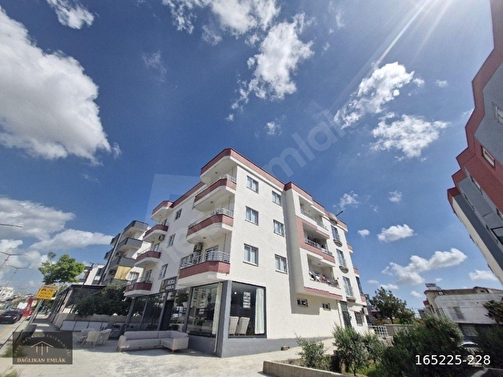 BAĞLAR  MAH  SATILIK  CADE ÜSTÜ  4 ODA 1 MUTFAK SIFIR DAİRE - Görsel 20