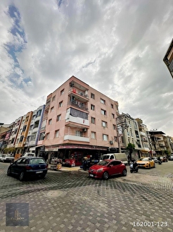 Yıldırım Mah. Cumhuriyet Cad. Üzeri 3+1 Köşe Daire - Görsel 1
