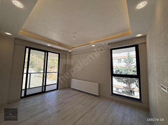 ESENTEPE DE (+50 m2 1+1 EKLENTİLİ) LÜKS YAPIM 2+1 - Görsel 3